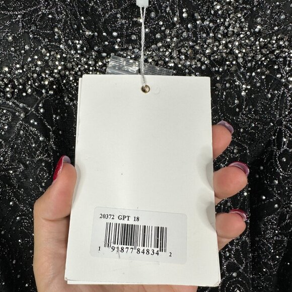 NWT Mac Duggal Gray Embellished Illusion Long Sleeve V Neck Gown Graphite #8594 - Picture 6 of 8